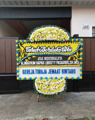 Papan Bunga Duka di Pisangan